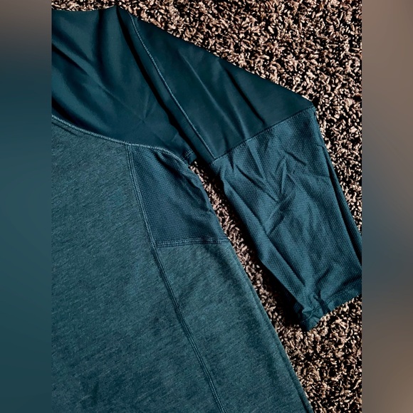 lululemon NWT Clip-in Long Sleeve Heathered Alberta Lake/Alberta Lake - Picture 12 of 14